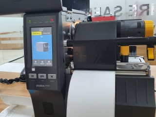 Nhận cung cấp máy in mã vạch khổ lớn cùng nhiều chính sách ưu đãi